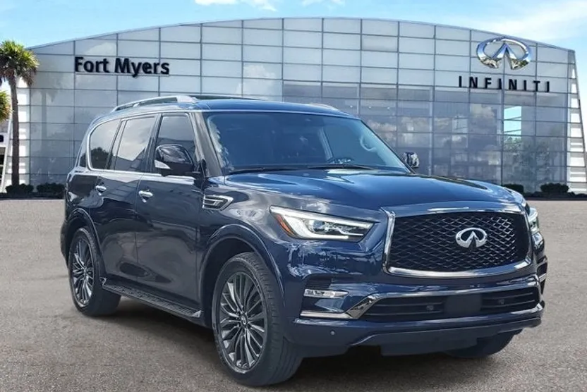 2023 Infiniti QX80 Premium Select photo 1