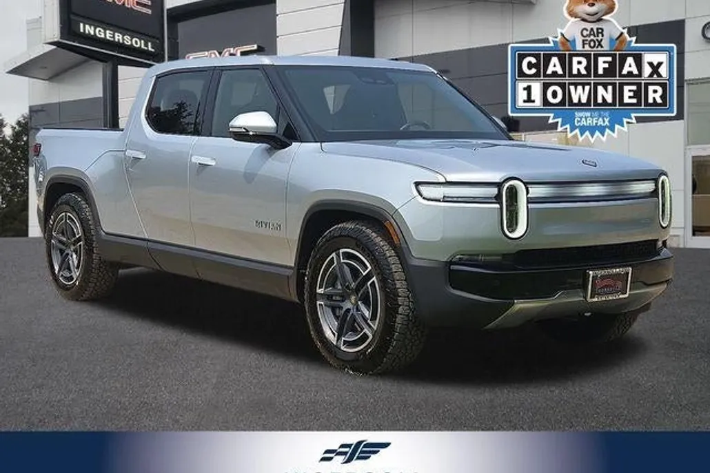 2025 Rivian R1T Adventure photo 1