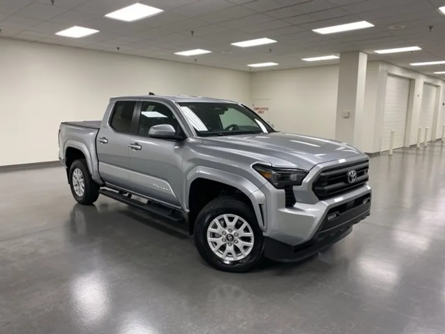 2024 Toyota Tacoma SR5 Double Cab photo 1