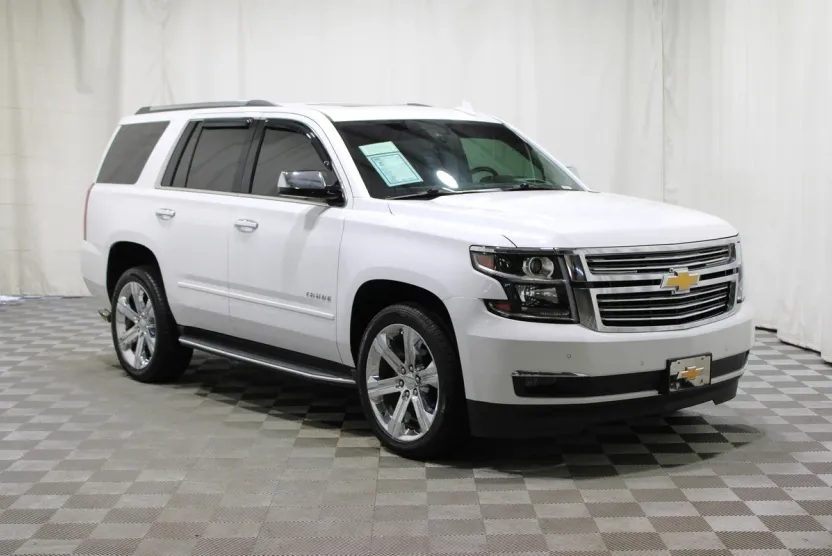 2017 Chevrolet Tahoe Premier photo 1