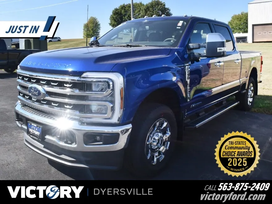 2026 Ford F-250 Lariat photo 1