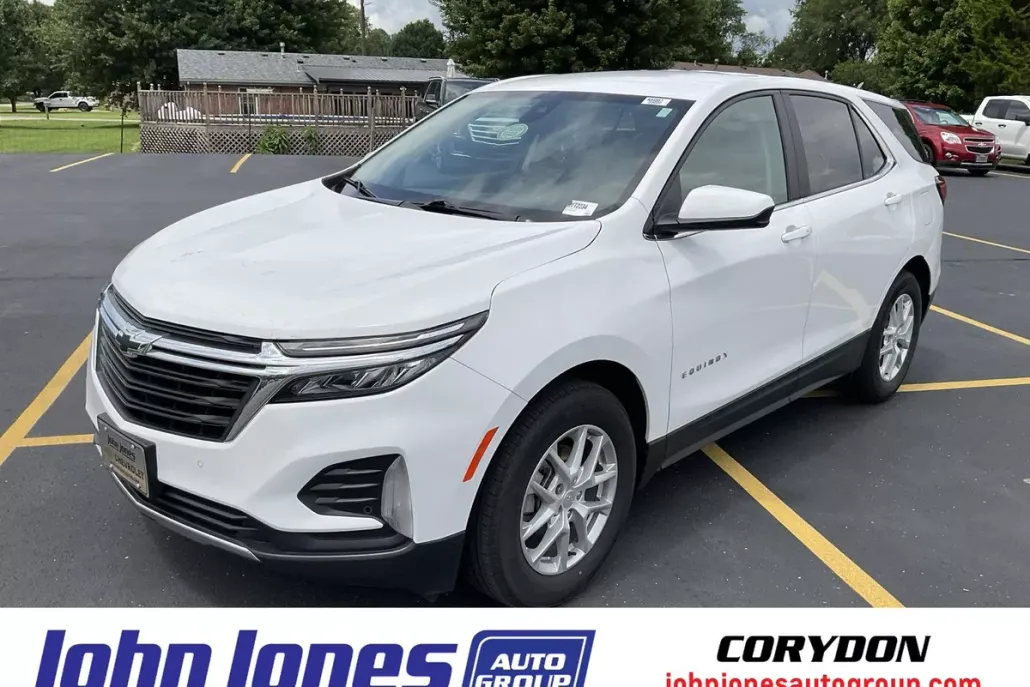 2024 Chevrolet Equinox LT photo 1