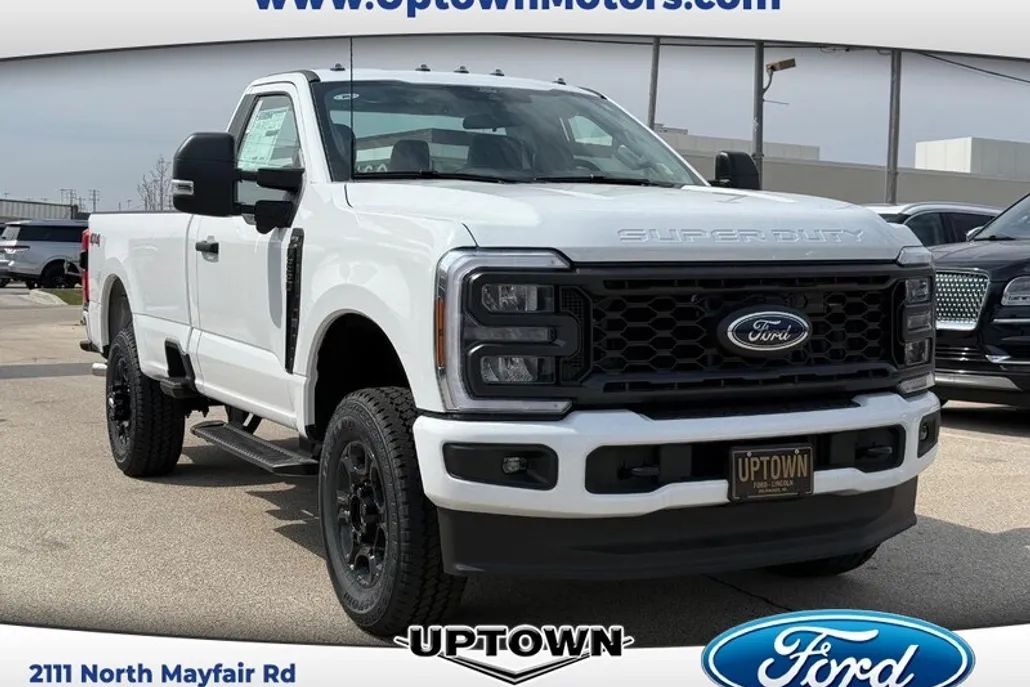 2025 Ford F-250 XL photo 1