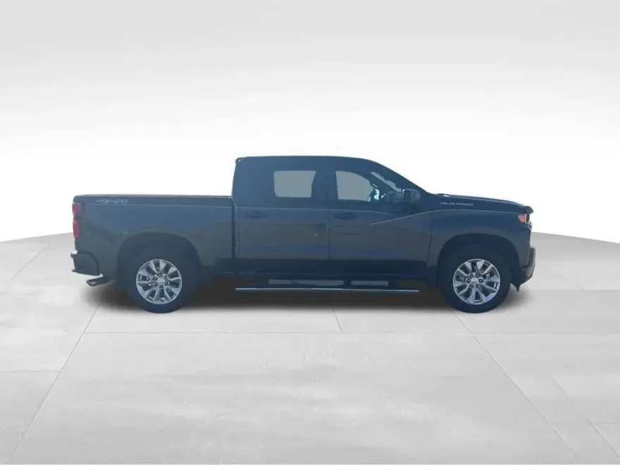 2020 Chevrolet Silverado 1500 Custom photo 1
