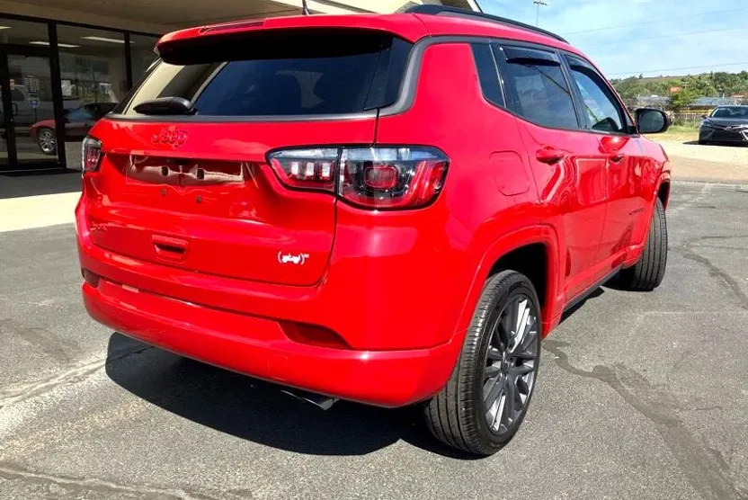2022 Jeep Compass Red Edition photo 1