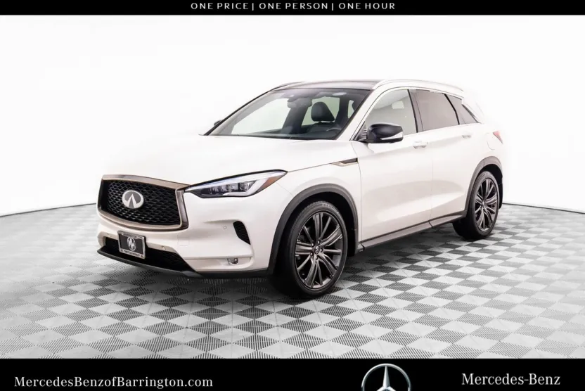 2020 Infiniti QX50 Essential AWD photo 1