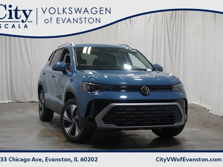2025 Volkswagen Taos SE photo 1