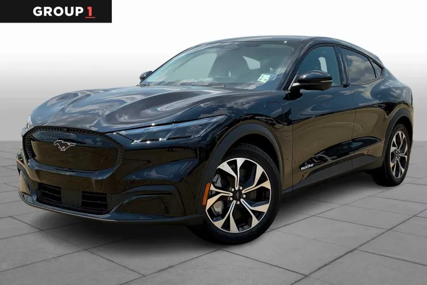 2025 Ford Mustang Mach-E Select photo 1