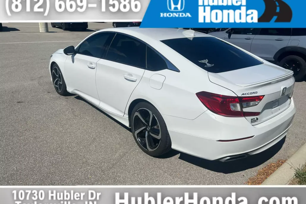 2019 Honda Accord Sport 2.0T photo 1