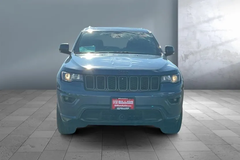 2021 Jeep Grand Cherokee Limited photo 1