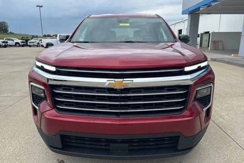2026 Chevrolet Traverse photo 1
