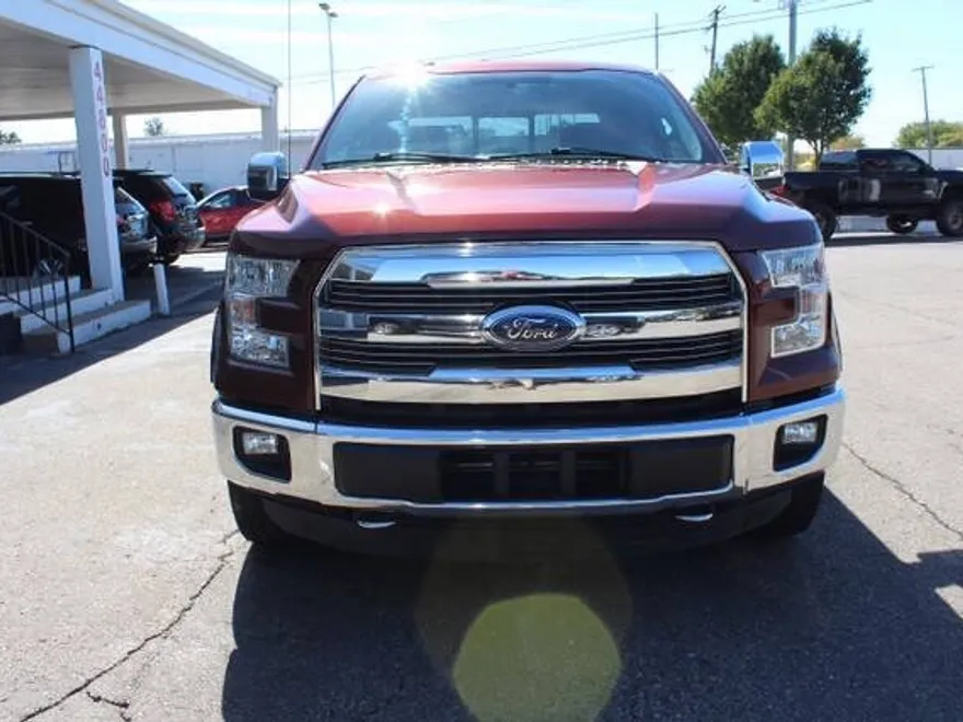 2015 Ford F-150 Lariat photo 1