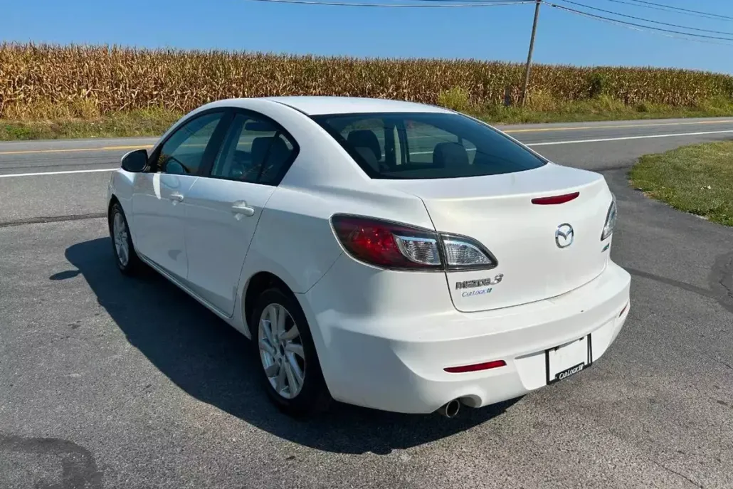 2012 Mazda Mazda3 Touring Sedan photo 1