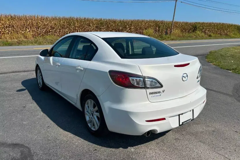 2012 Mazda Mazda3 Touring Sedan photo 1