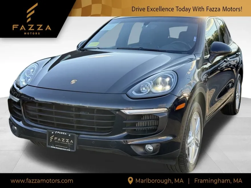 2015 Porsche Cayenne S photo 1