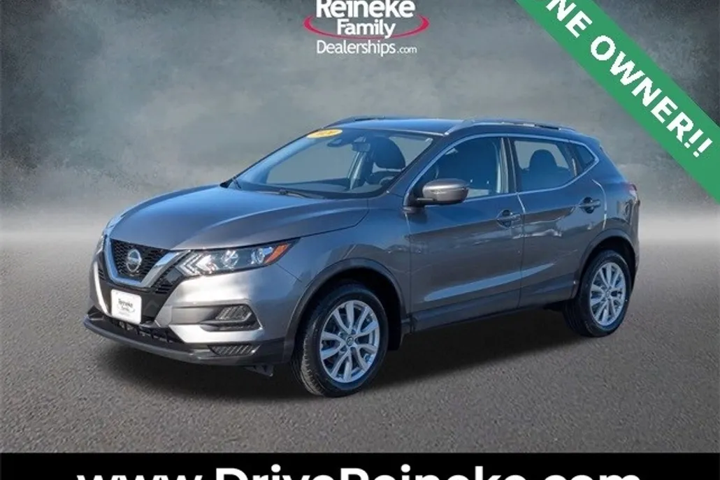 2020 Nissan Rogue Sport SV photo 1