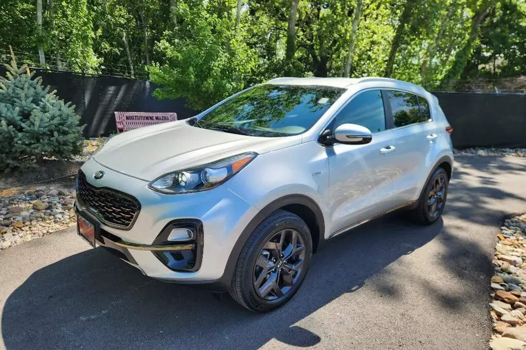2020 Kia Sportage S photo 1