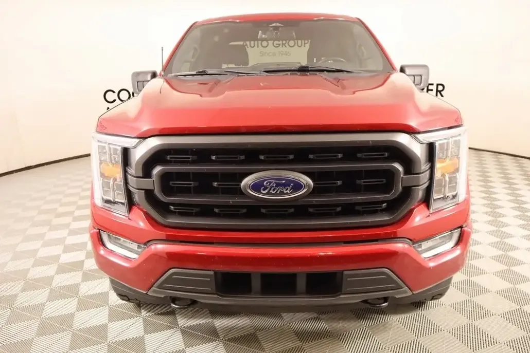 2022 Ford F-150 XLT photo 1