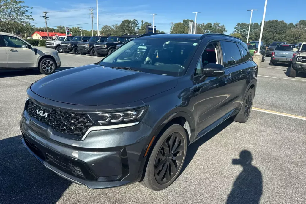 2022 Kia Sorento SX Prestige photo 1