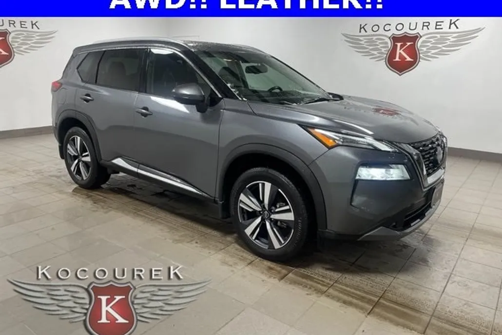 2022 Nissan Rogue SL photo 1