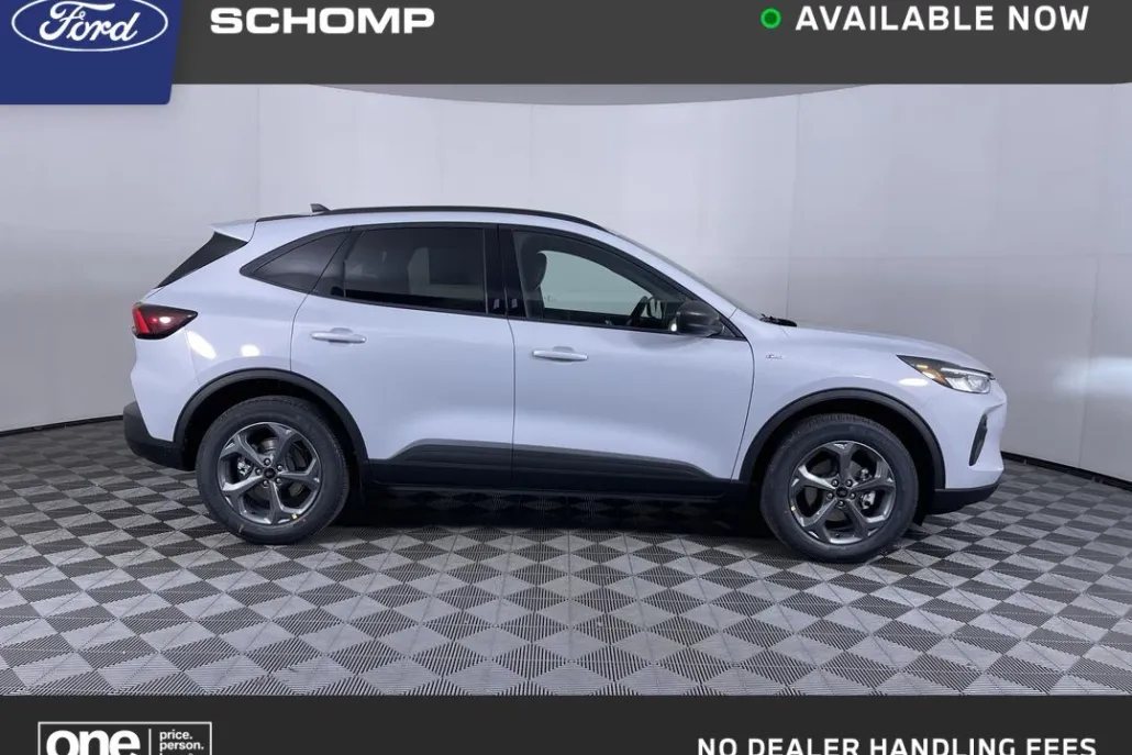 2025 Ford Escape photo 1