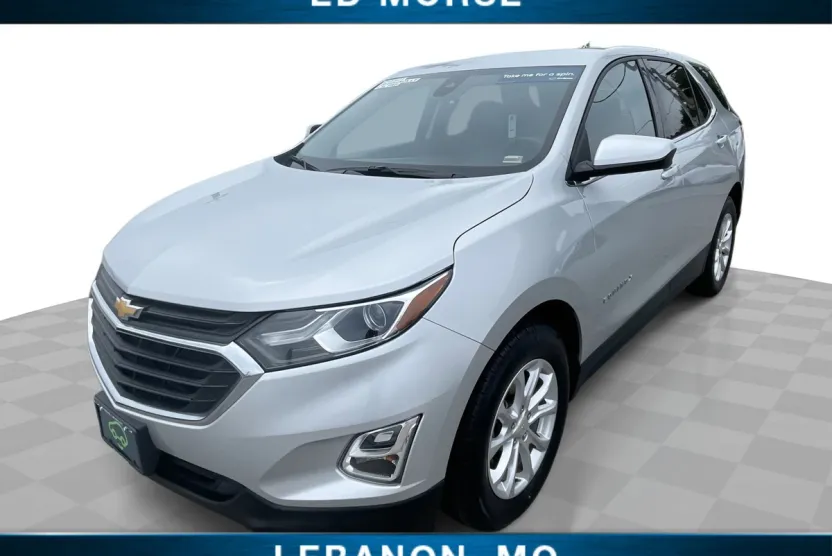2020 Chevrolet Equinox LT photo 1