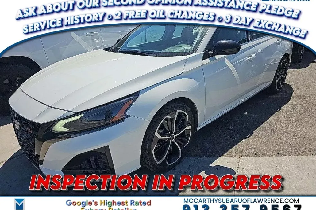 2023 Nissan Altima 2.5 SR photo 1