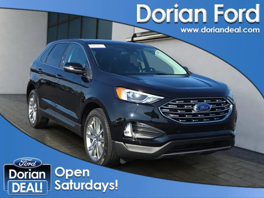 2022 Ford Edge Titanium photo 1