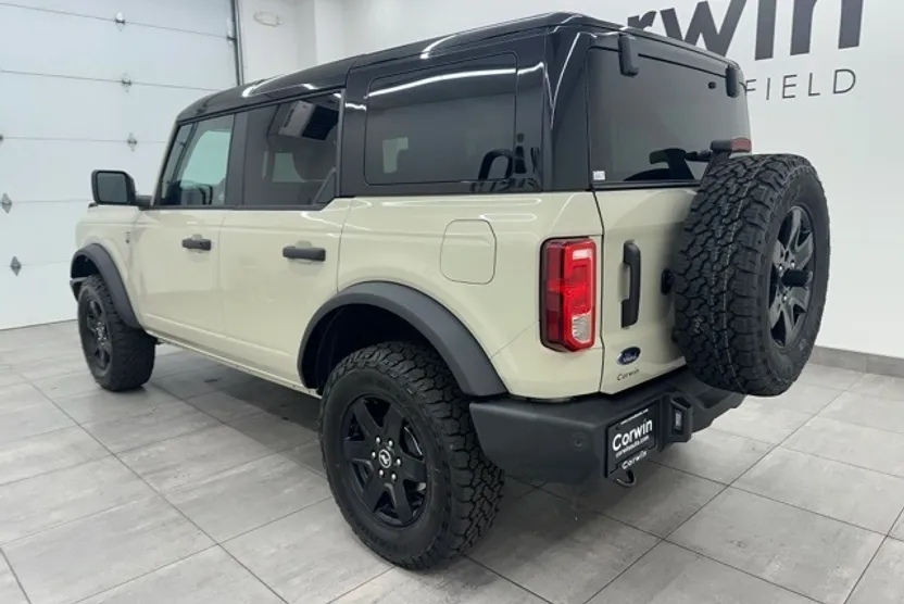 2025 Ford Bronco Big Bend photo 1