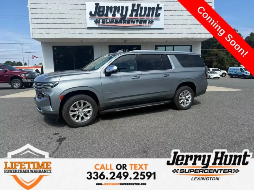 2023 Chevrolet Suburban Premier photo 1