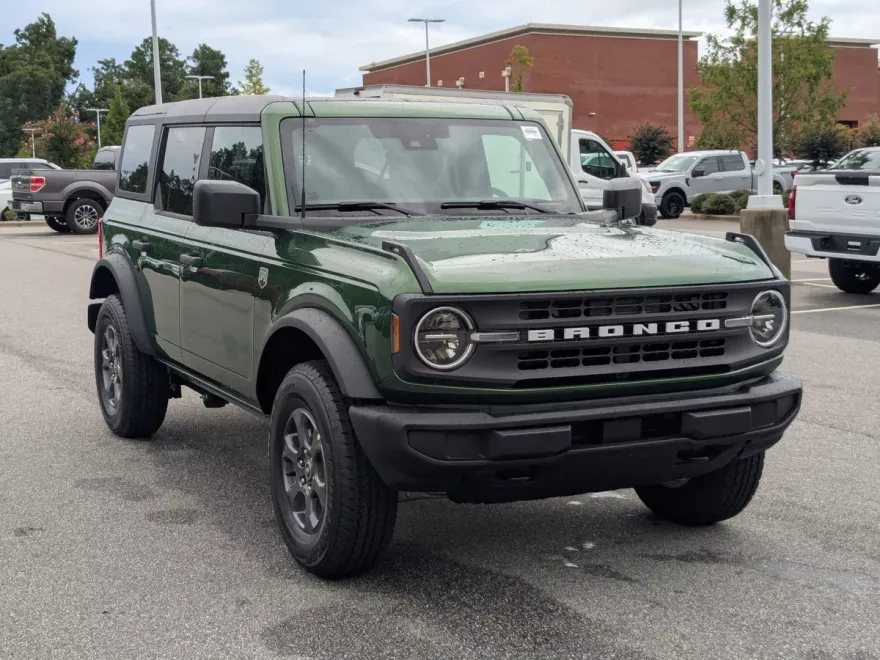 2025 Ford Bronco Big Bend photo 1