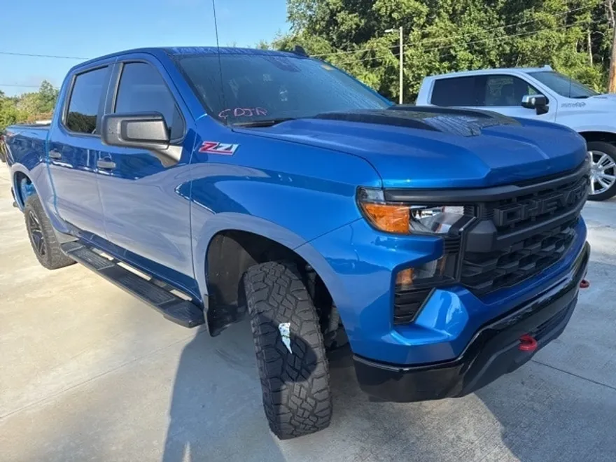 2022 Chevrolet Silverado 1500 Custom Trail Boss photo 1