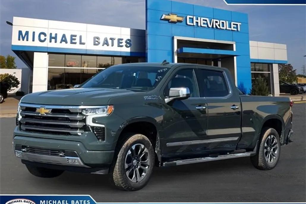 2026 Chevrolet Silverado 1500 High Country photo 1