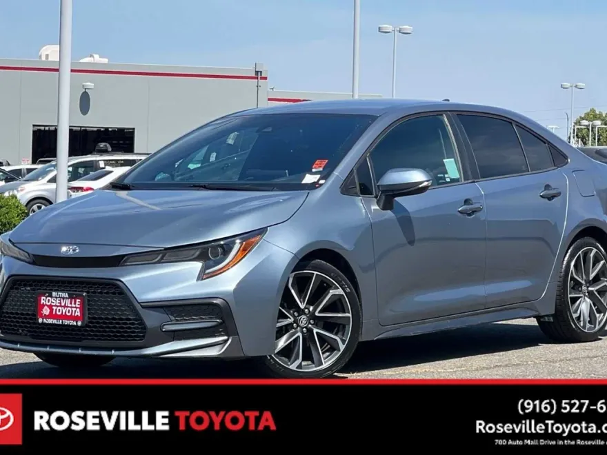2021 Toyota Corolla SE photo 1