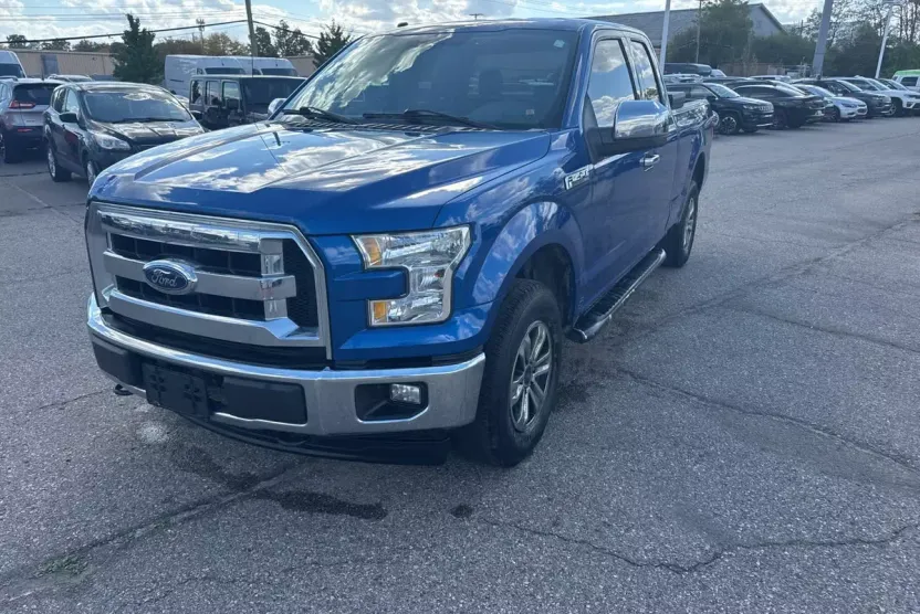 2017 Ford F-150 XLT photo 1