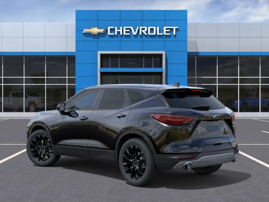 2025 Chevrolet Blazer 2LT photo 1