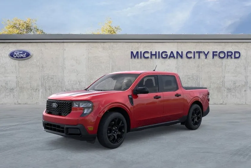 2025 Ford Maverick XLT photo 1