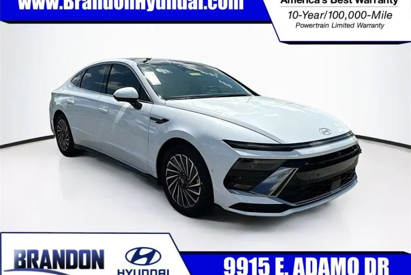 2025 Hyundai Sonata Hybrid Limited photo 1