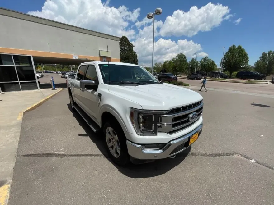 2023 Ford F-150 Lariat photo 1