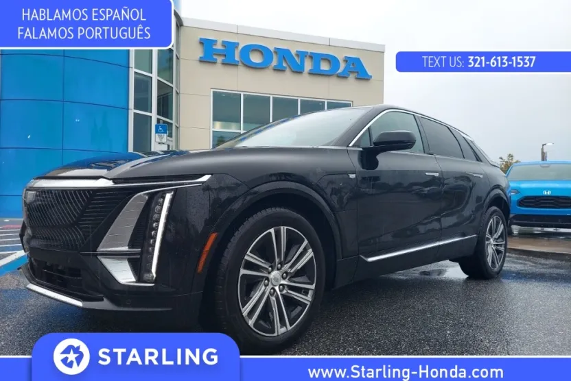2023 Cadillac Lyriq Luxury photo 1