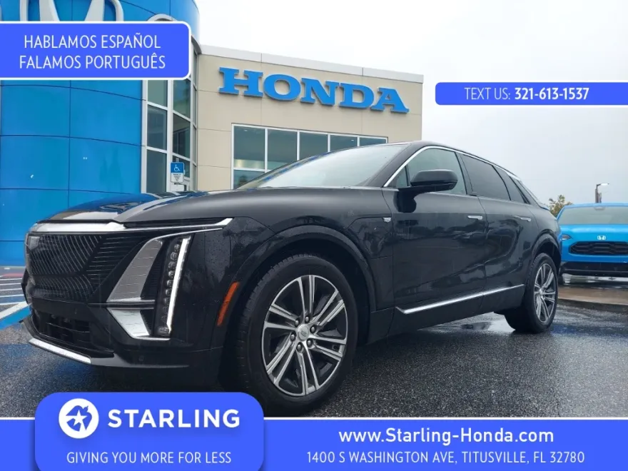 2023 Cadillac Lyriq Luxury photo 1