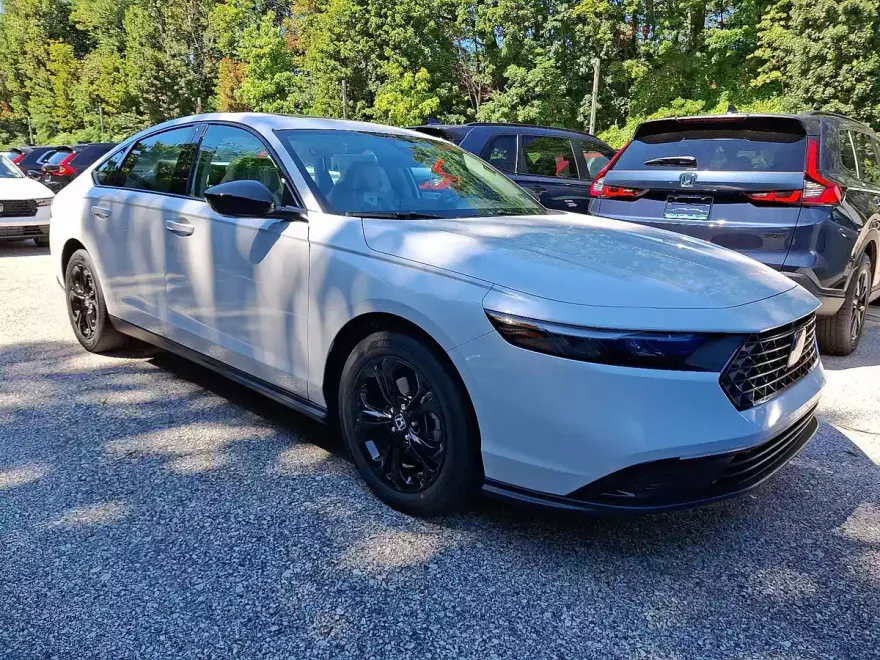 2025 Honda Accord 1.5T SE photo 1