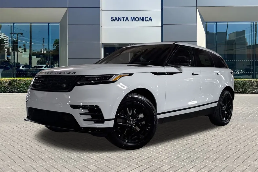 2026 Land Rover Range Rover Velar SE photo 1