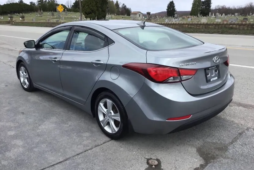 2016 Hyundai Elantra Value Edition photo 1