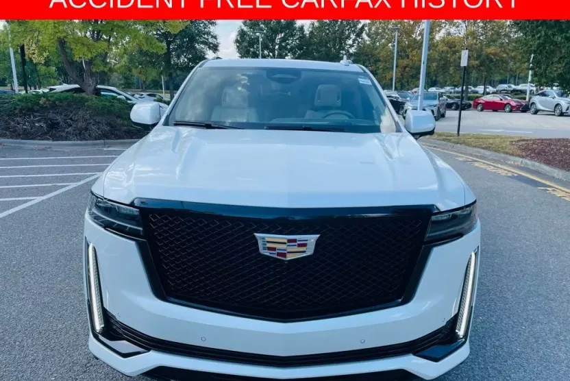 2023 Cadillac Escalade ESV Sport Platinum photo 1