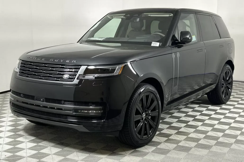 2025 Land Rover Range Rover SE photo 1