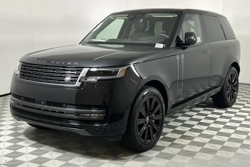 2025 Land Rover Range Rover SE photo 1