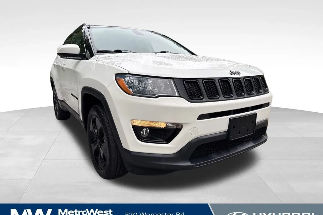 2021 Jeep Compass Latitude photo 1