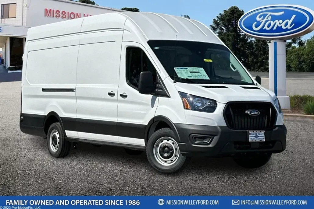 2024 Ford Transit photo 1