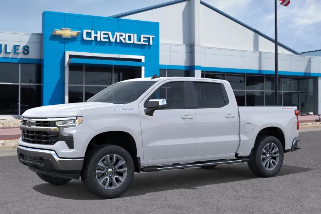 2026 Chevrolet Silverado 1500 LT photo 1